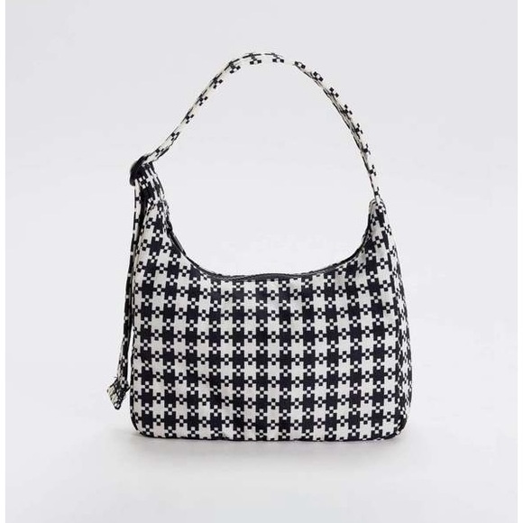 Baggu Mini Nylon Shoulder Bag Black/White Pixel Gingham NWT - Picture 11 of 11